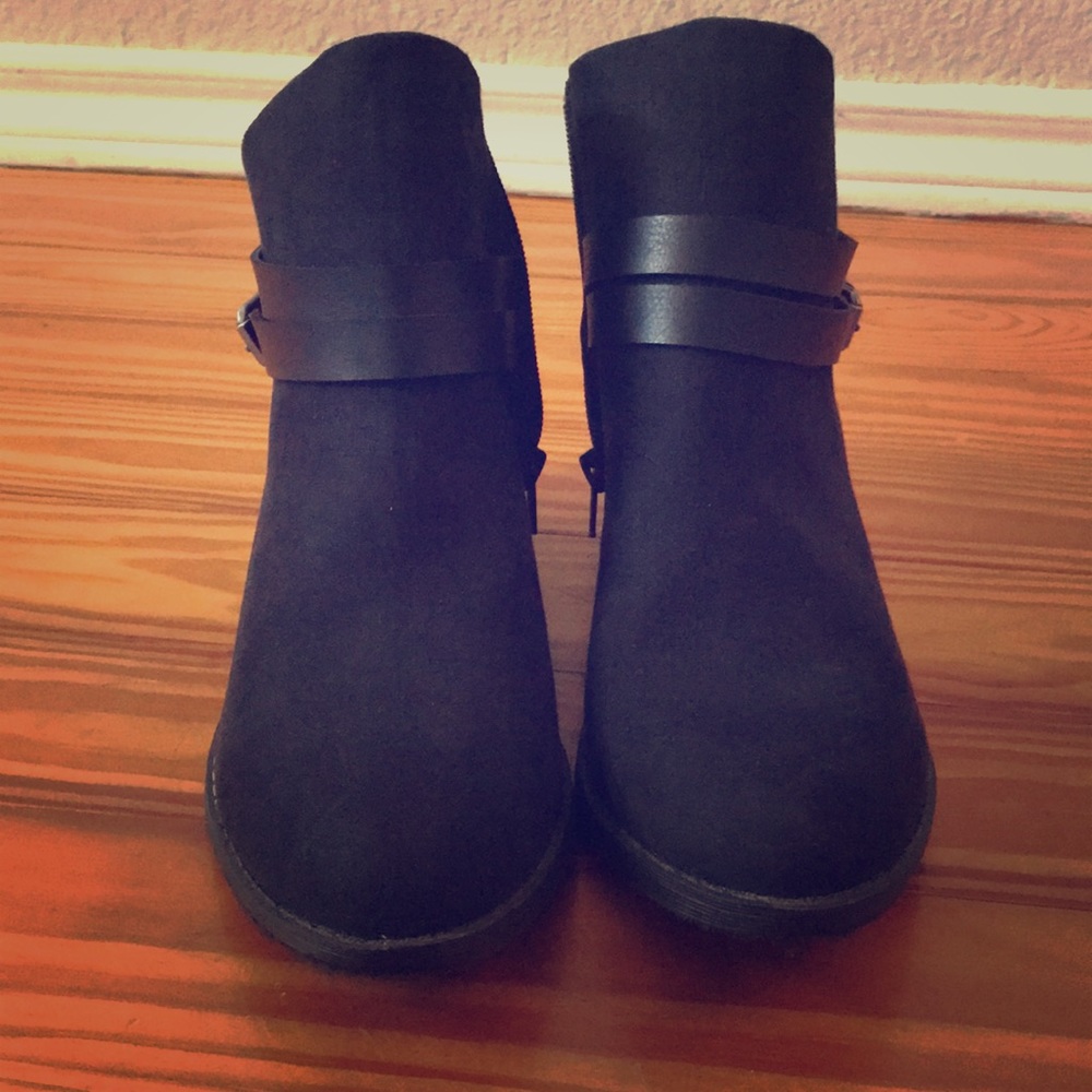 Black booties